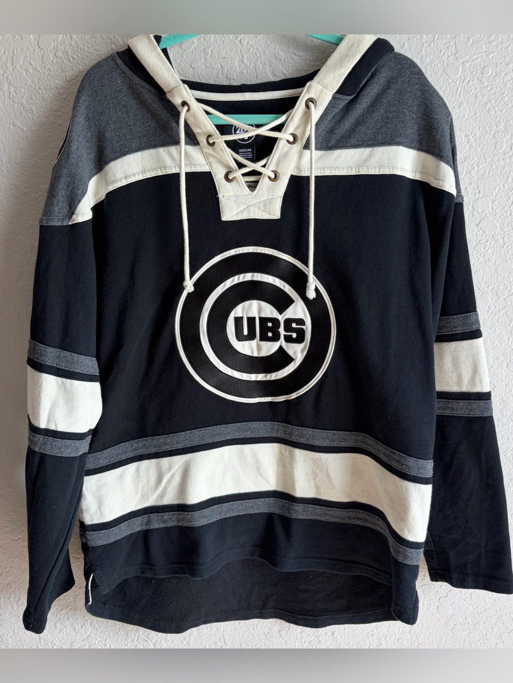 Chicago Cubs ‘47 Brand Lacer Hockey Hoodie Gray - Men’s Medium MLB